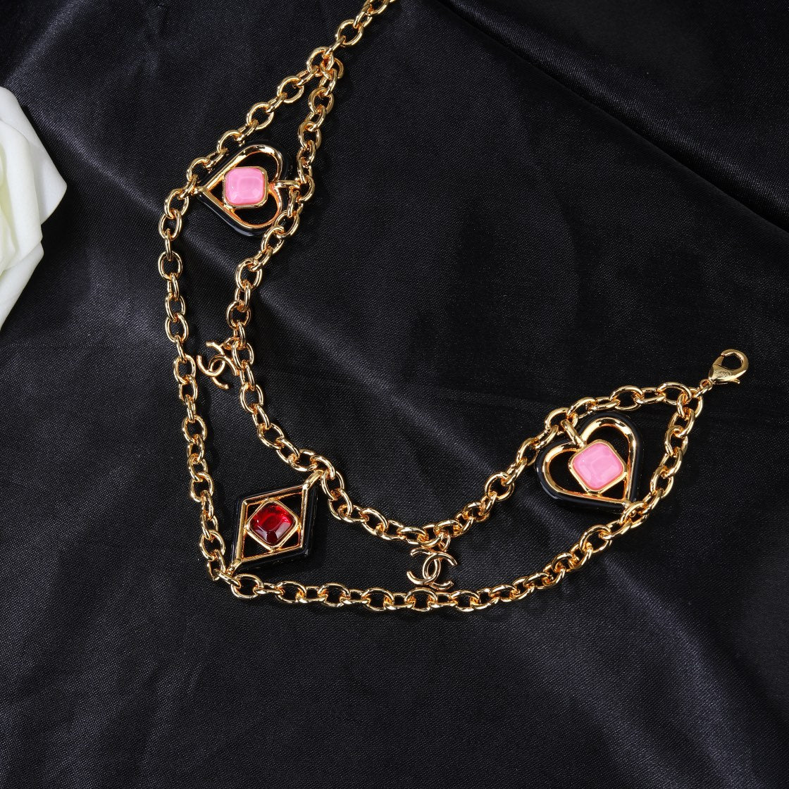 CHANEL 25S CHAIN BELT IN GOLD METALLIC STONE-EMBELLISHED 612631