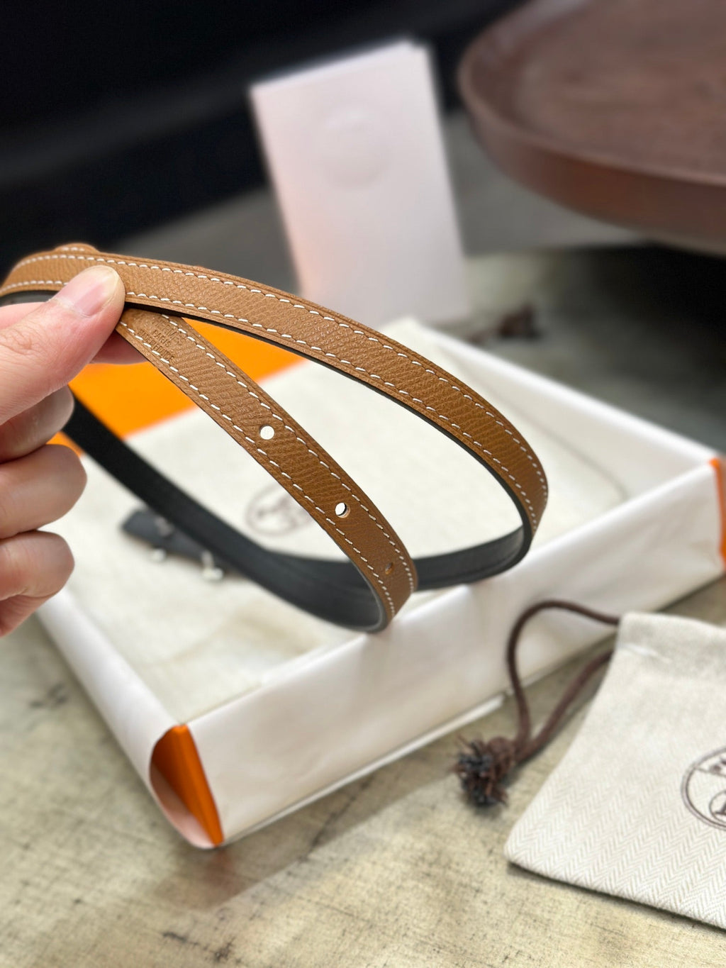 HERMES FOCUS BUCKLE & REVERSIBLE BLACK AND TAWNY BROWN LEATHER STRAP 13MM COPPER HARDWARE