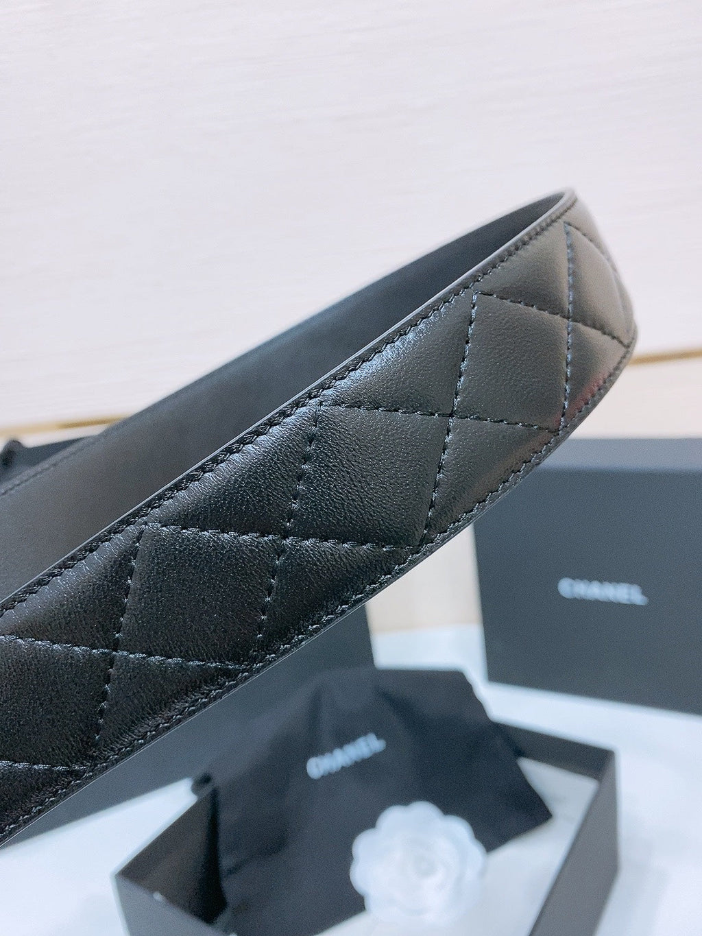 CHANEL DOUBLE C BELT 38MM IN BLACK QUILTED LAMBSKIN SILVER OVAL BUCKLE CENTERED BLACK LOGO