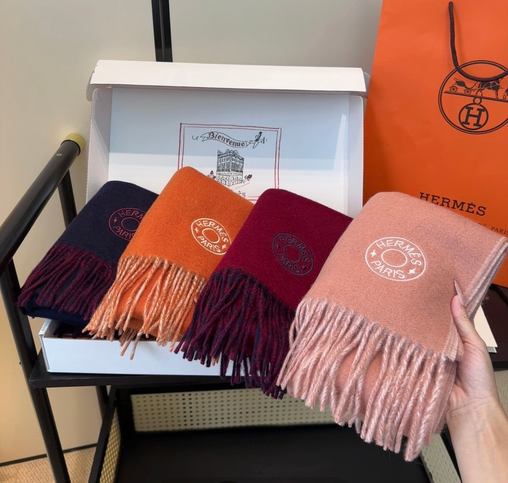 HERMES HERMES 25S SCARF 190 IN CASERE 854621