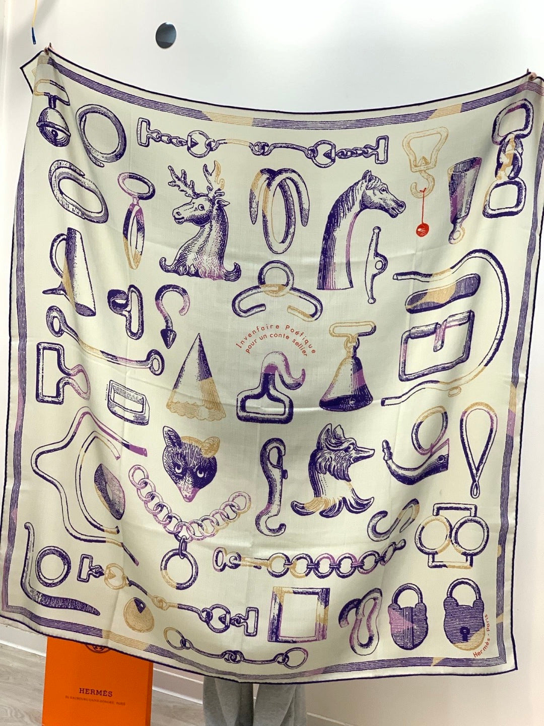 HERMES HERMES 25S SCARF 137 IN SILK CASERE 991688