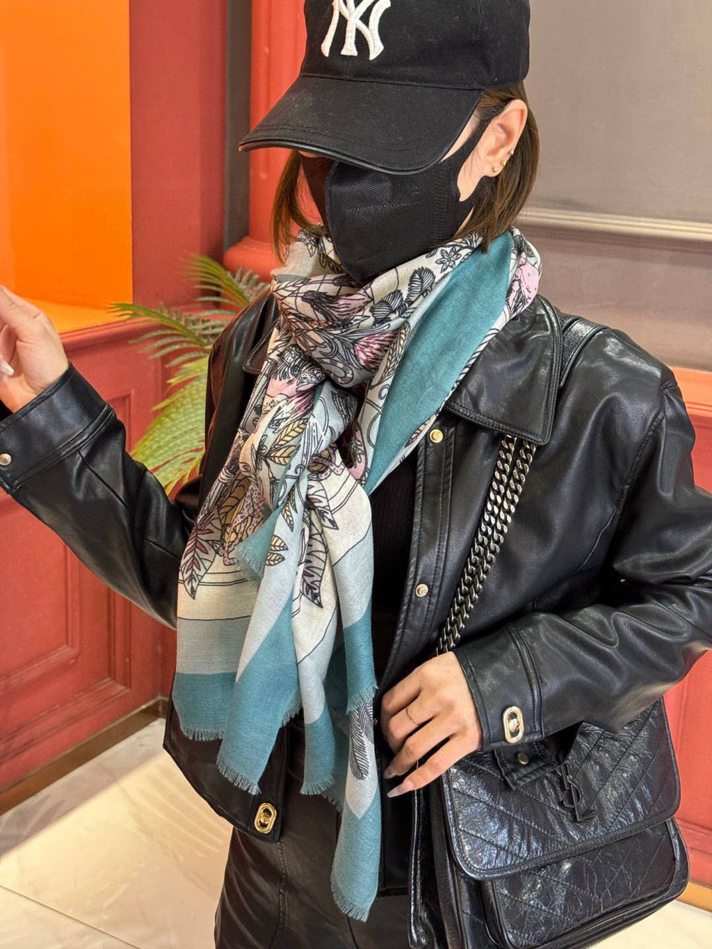 HERMES HERMES 25S SCARF 200 IN CASERE SILK 732071