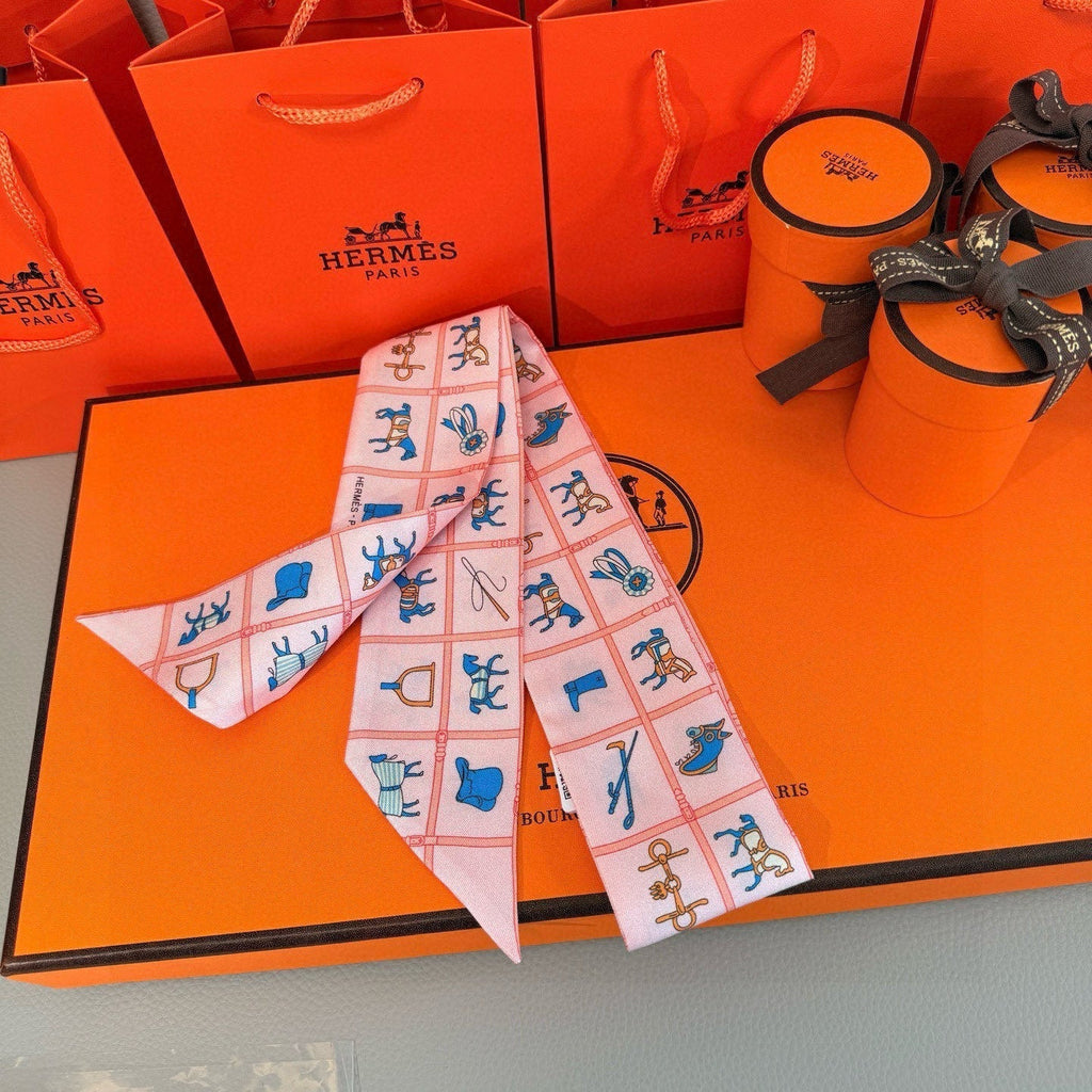 HERMES HERMES 25S SCARF 86 IN SILK 853136
