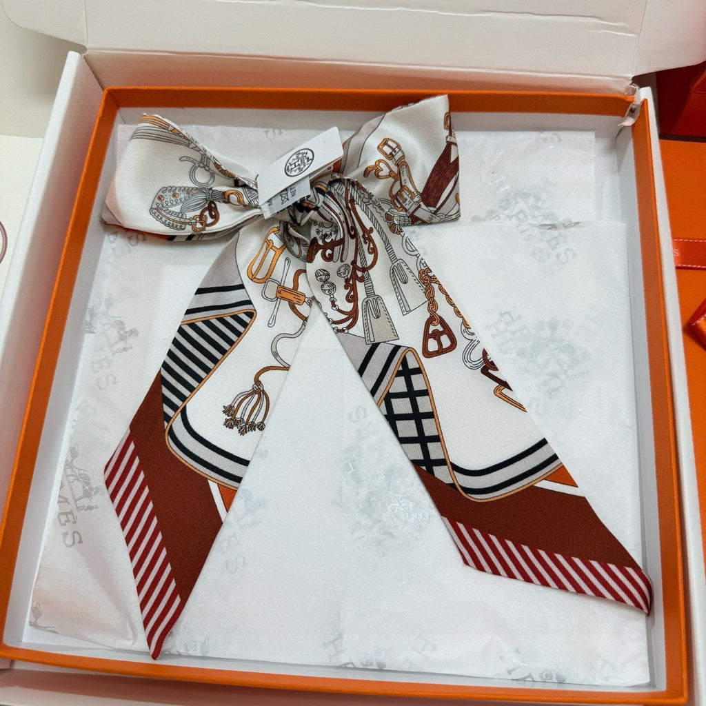 HERMES HERMES 25S SCARF 90 IN SILK 853144