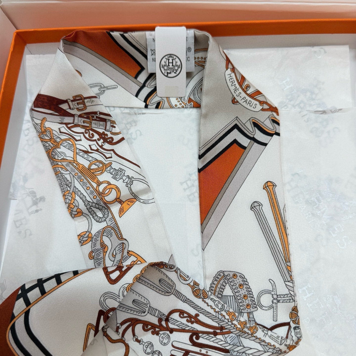 HERMES HERMES 25S SCARF 90 IN SILK 853144