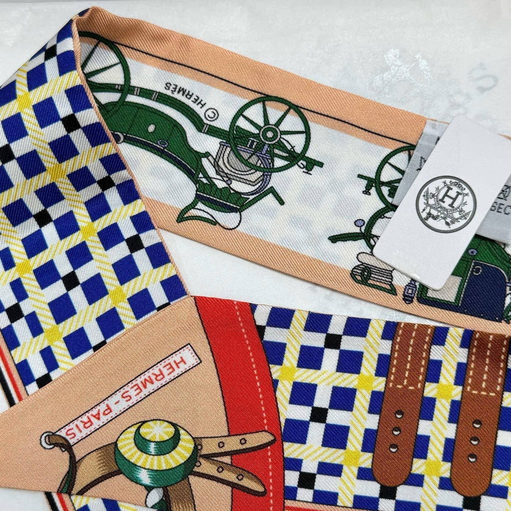 HERMES HERMES 25S SCARF 90 IN SILK 854952
