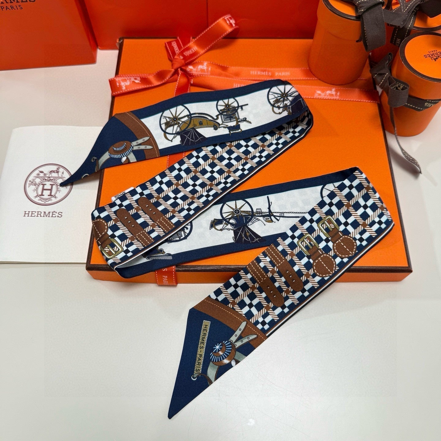 HERMES HERMES 25S SCARF 90 IN SILK 854954