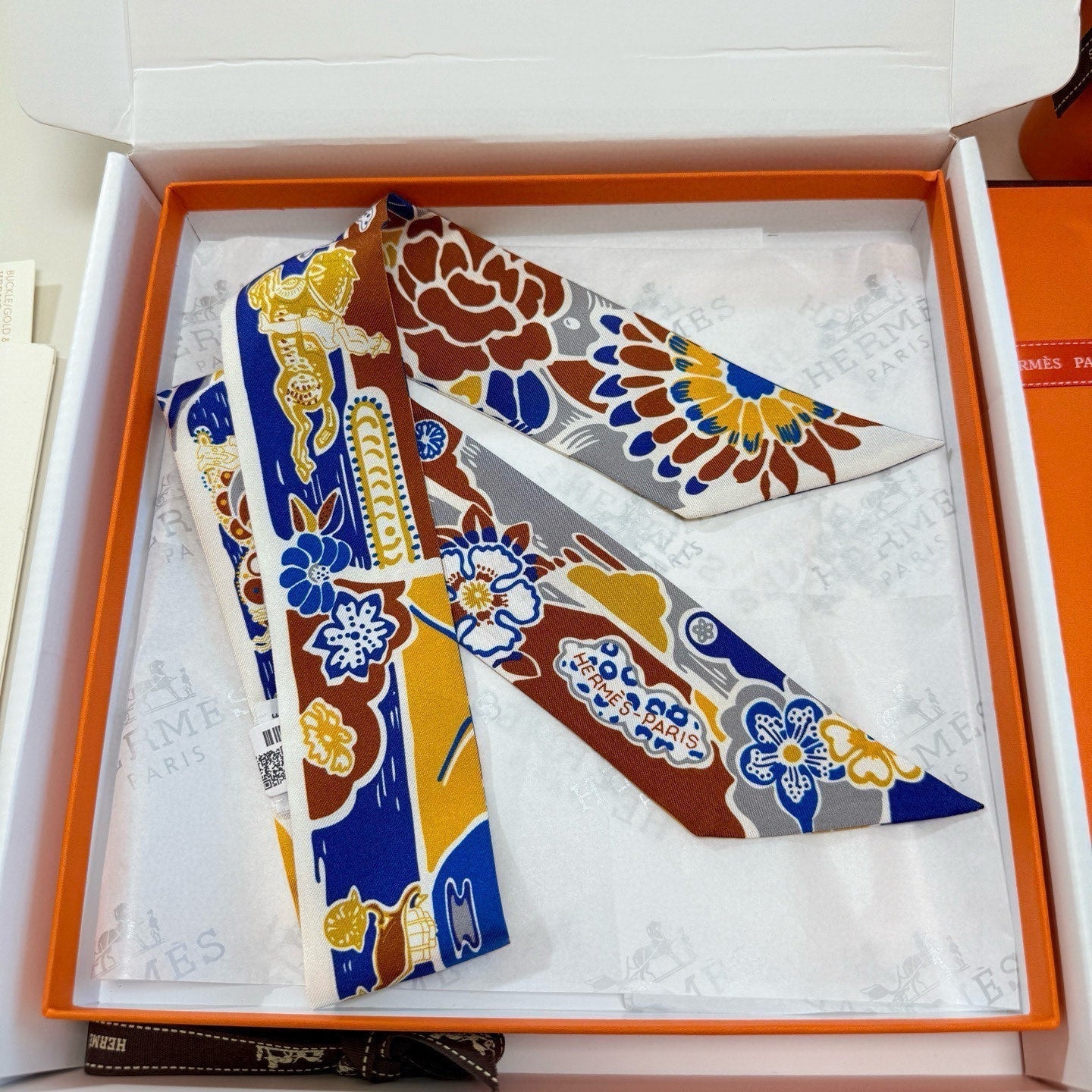 HERMES HERMES 25S SCARF 90 IN SILK 854956
