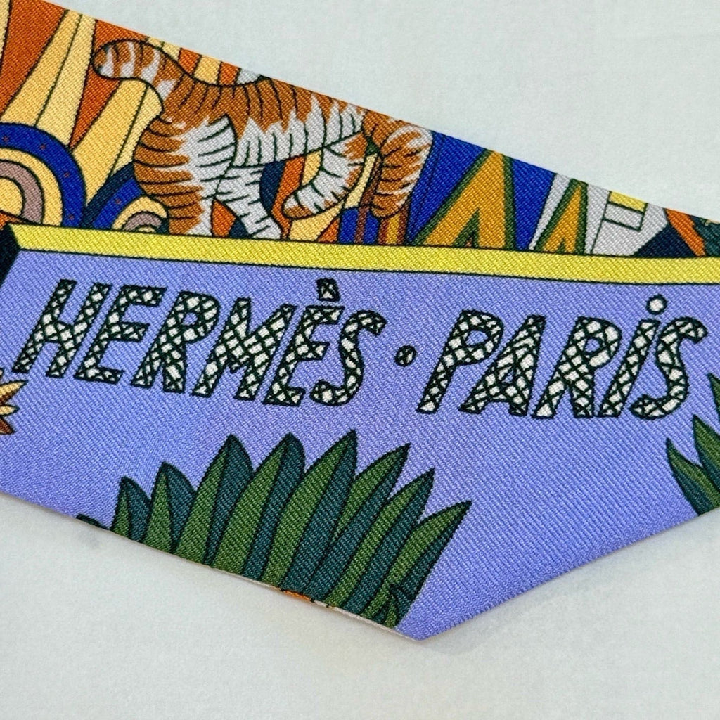 HERMES HERMES 25S NECKERCHIEF 86 IN SILK 989359