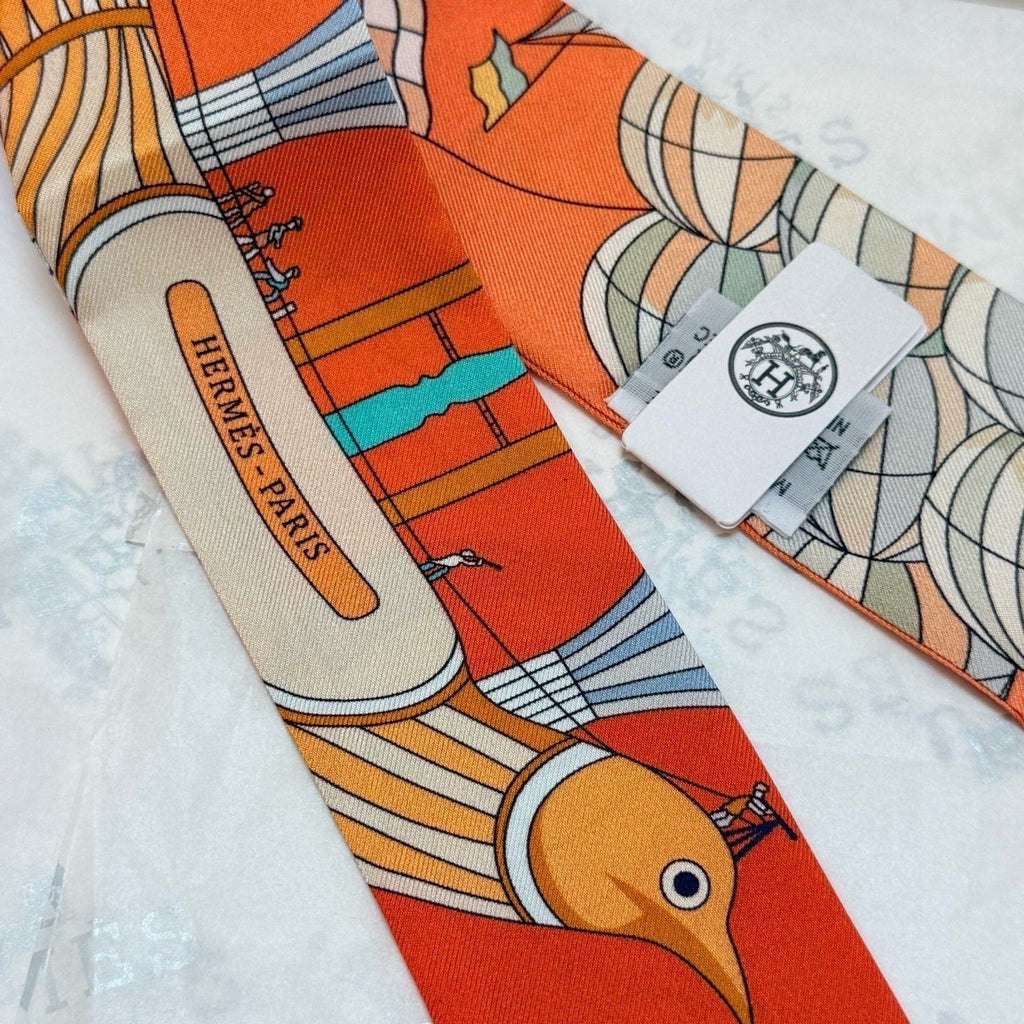 HERMES HERMES 25S NECKERCHIEF 86 IN SILK 991543