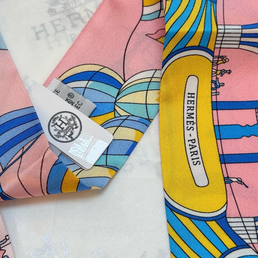 HERMES HERMES 25S NECKERCHIEF 86 IN SILK 991548