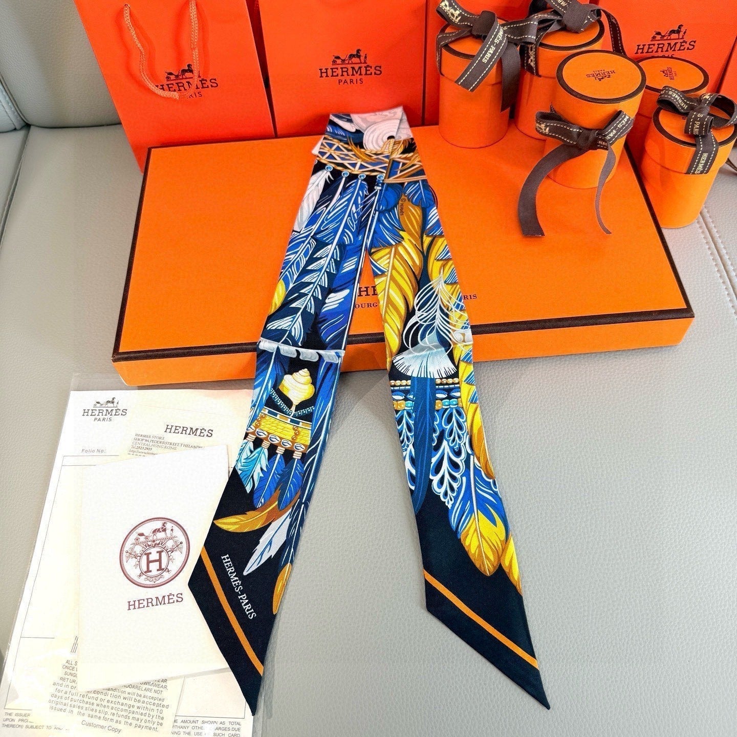 HERMES HERMES 25S NECKERCHIEF 86 IN SILK 991554
