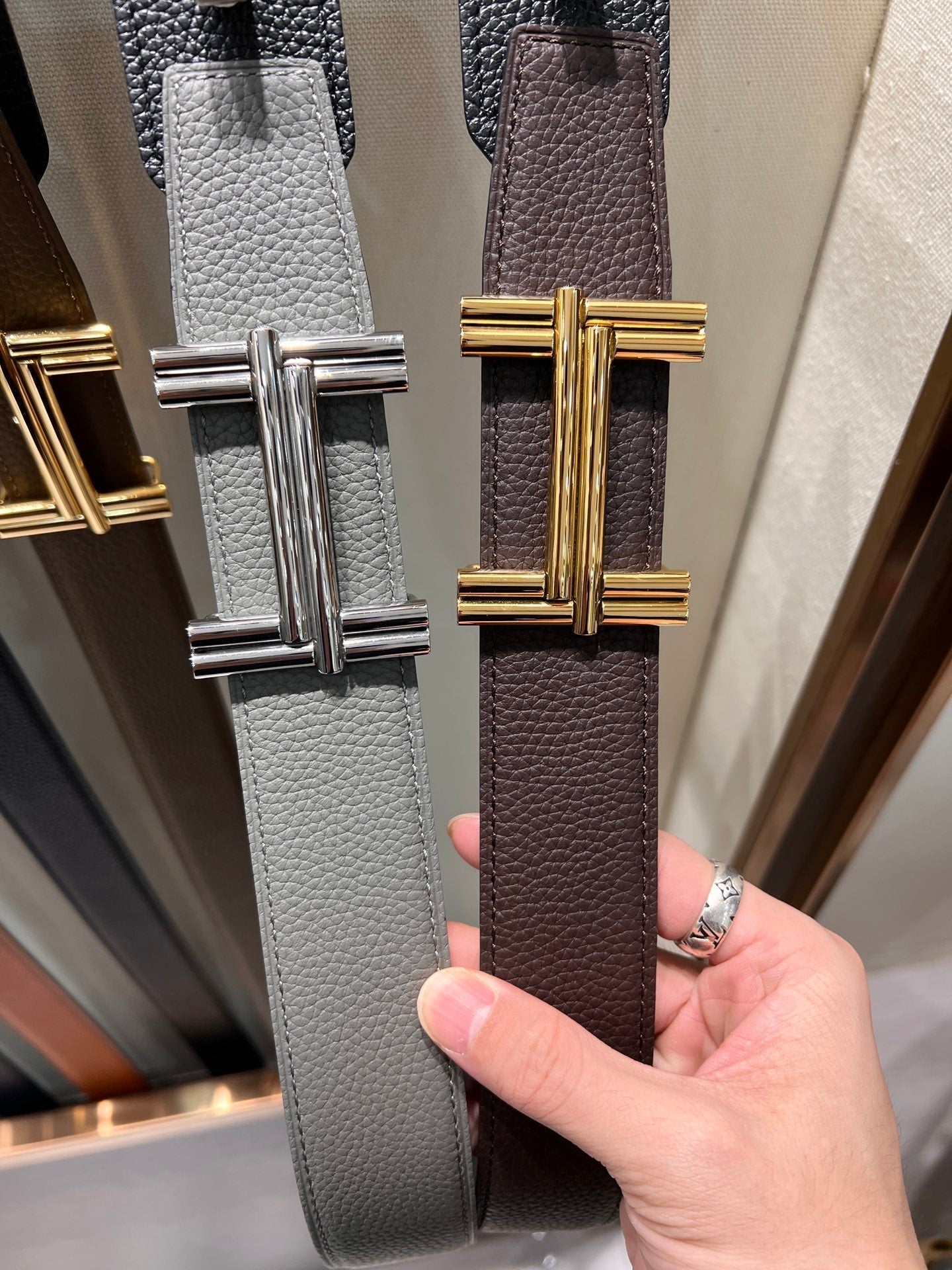 HERMES TRAVERSE BELT BUCKLE & REVERSIBLE GRAY AND BLACK LEATHER STRAP 38 MM SILVER HARDWARE