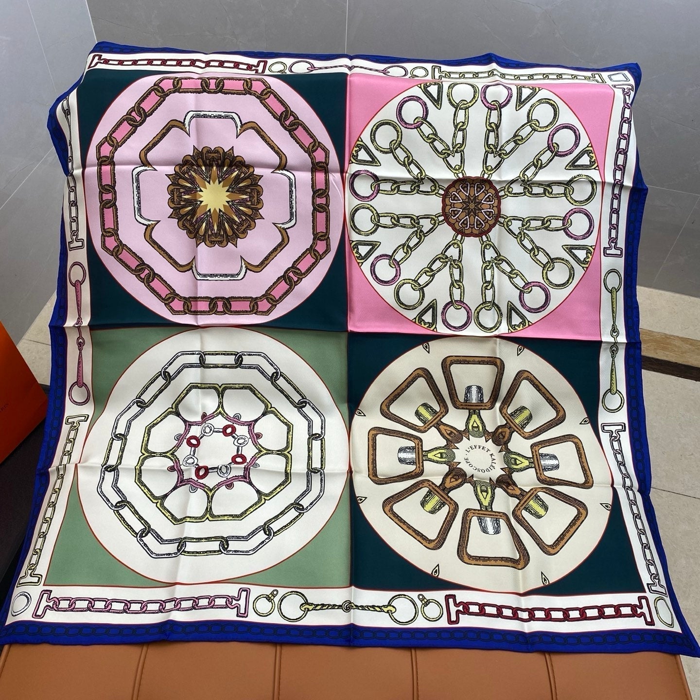 HERMES HERMES 25S SCARF 90 IN SILK 703667
