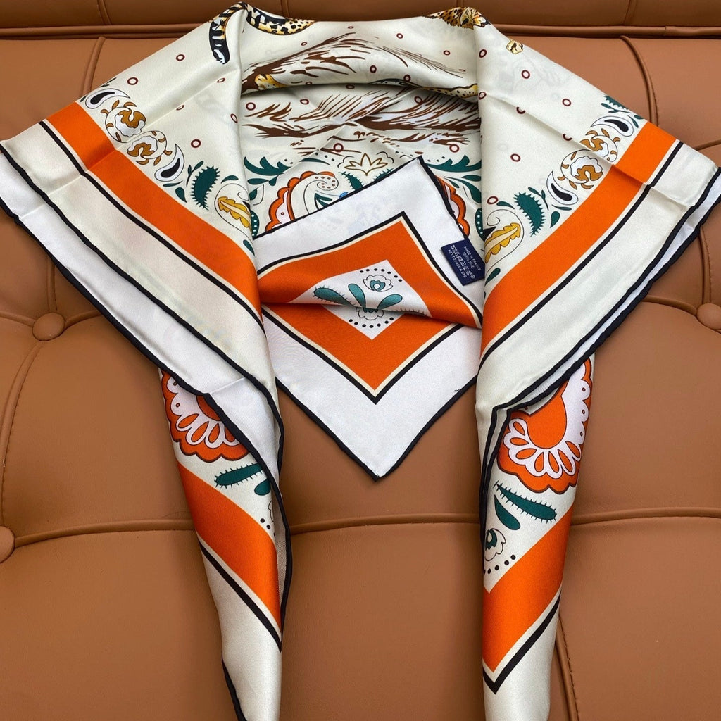 HERMES HERMES 25S SCARF 90 IN SILK 703669