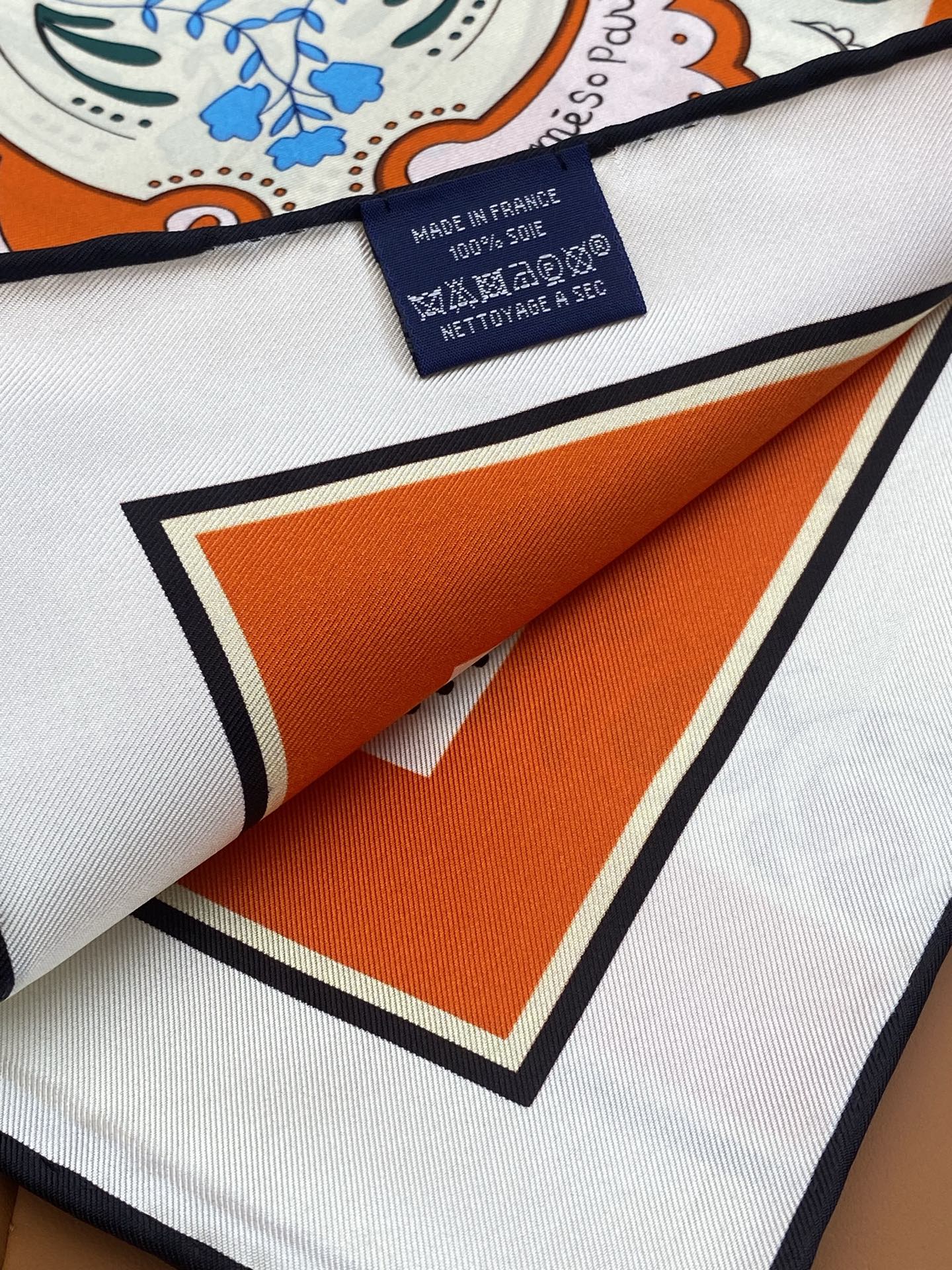 HERMES HERMES 25S SCARF 90 IN SILK 703669