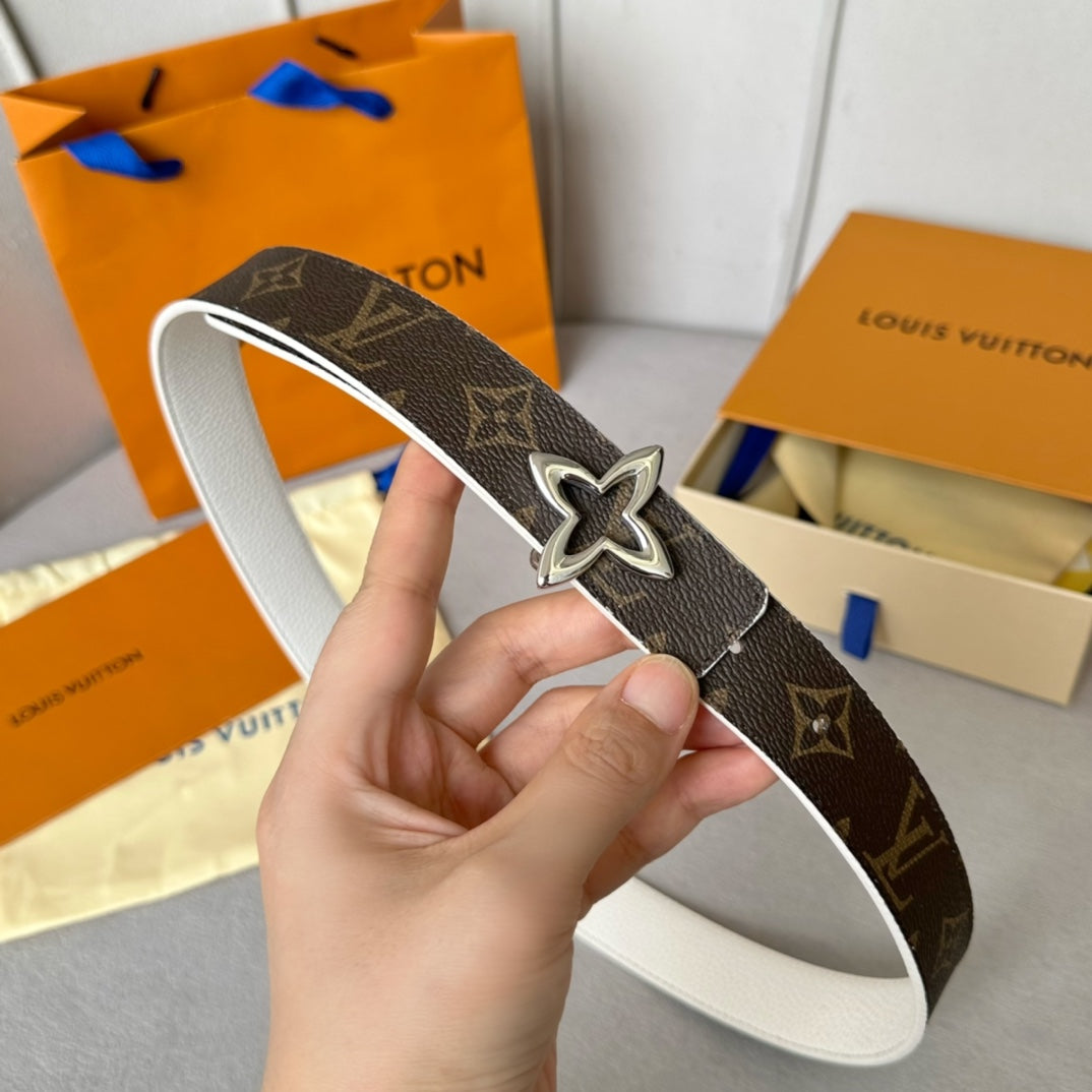 LOUIS VUITTON LV MINI FLOWERGRAM 30MM REVERSIBLE BELT IN WHITE CALFSKIN SILVER HARDWARE