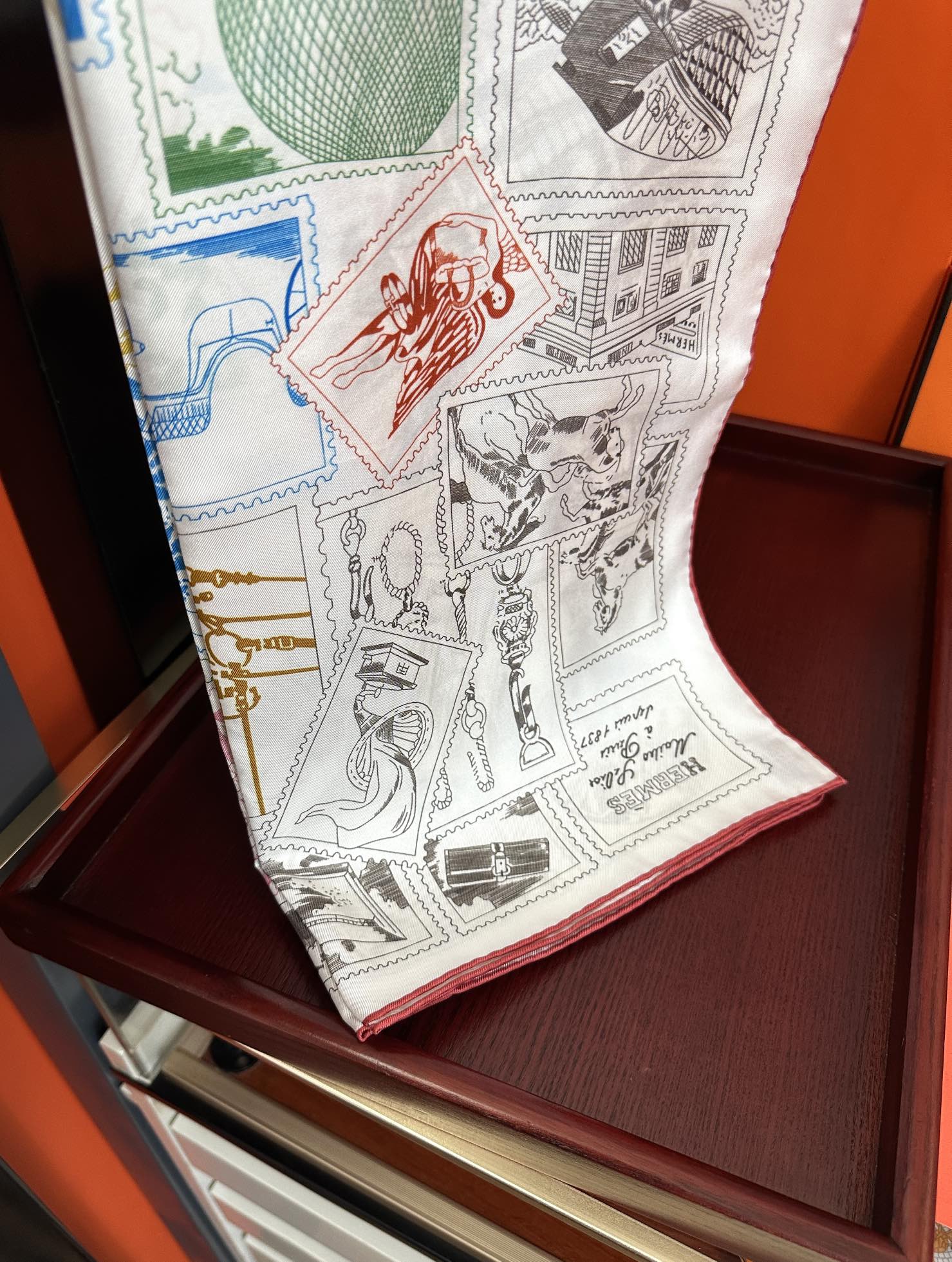 HERMES HERMES 25S SCARF 90 IN SILK 732035