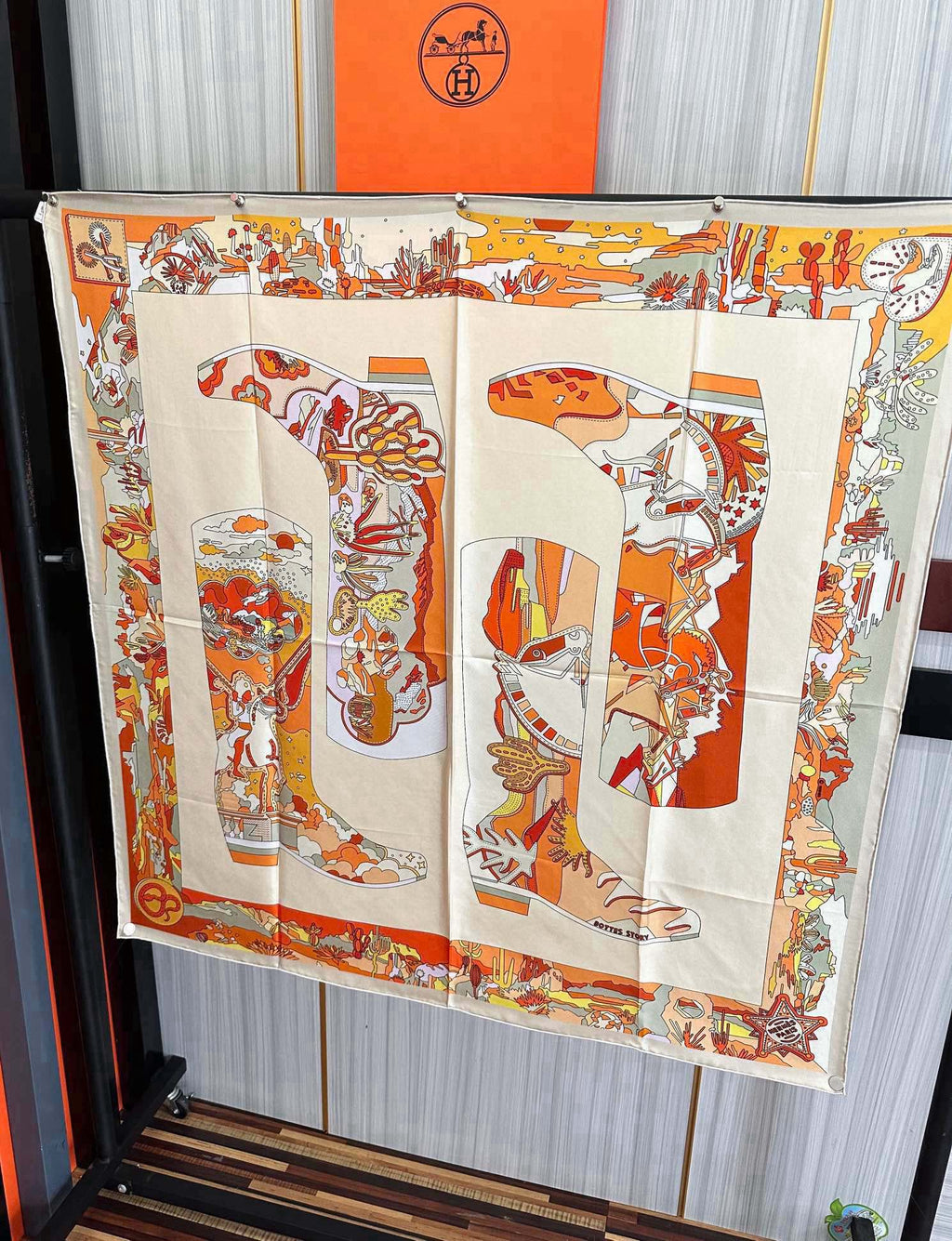 HERMES HERMES 25S SCARF 90 IN SILK 33836