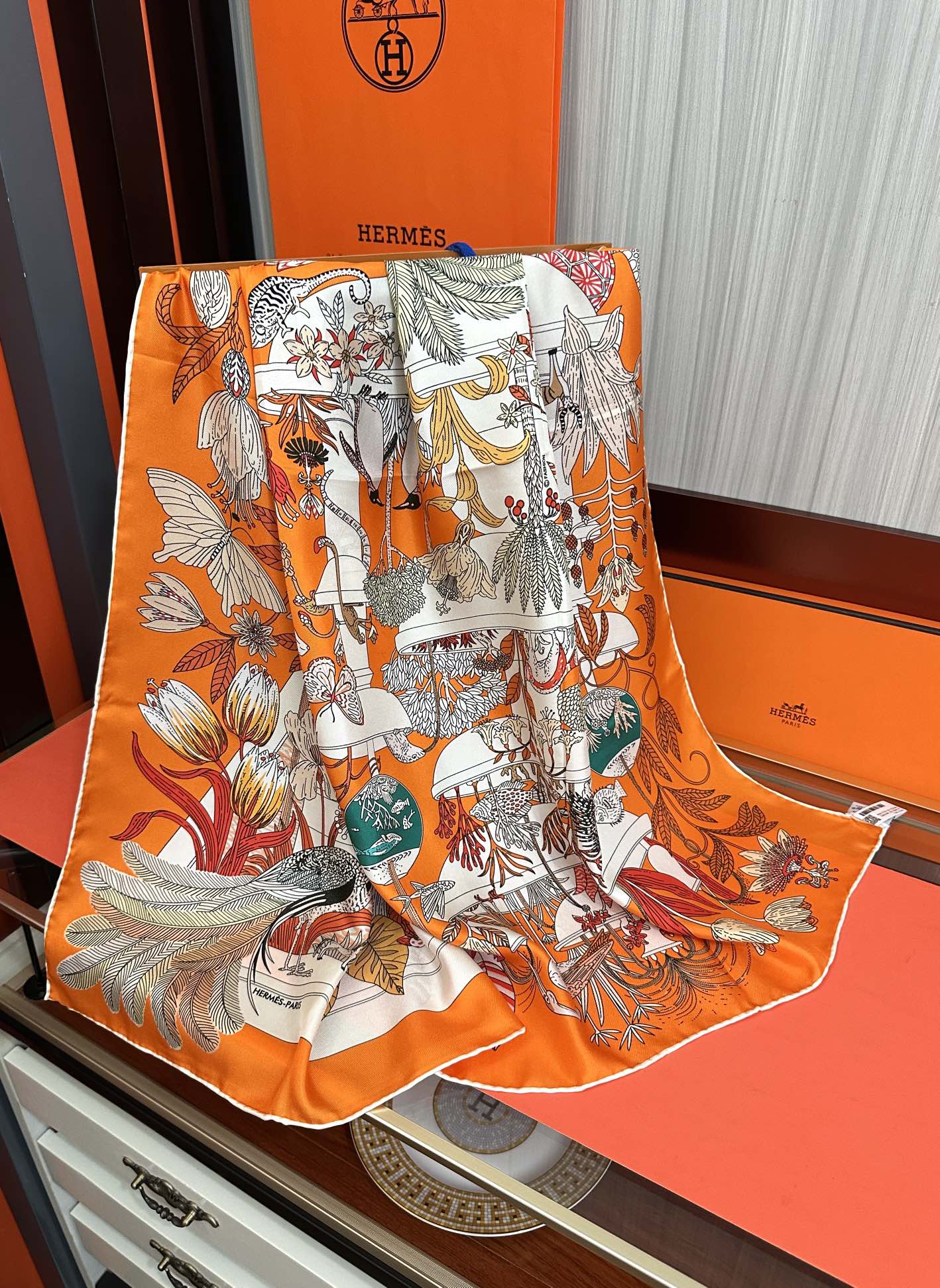 HERMES HERMES 25S SCARF 90 IN SILK 735740