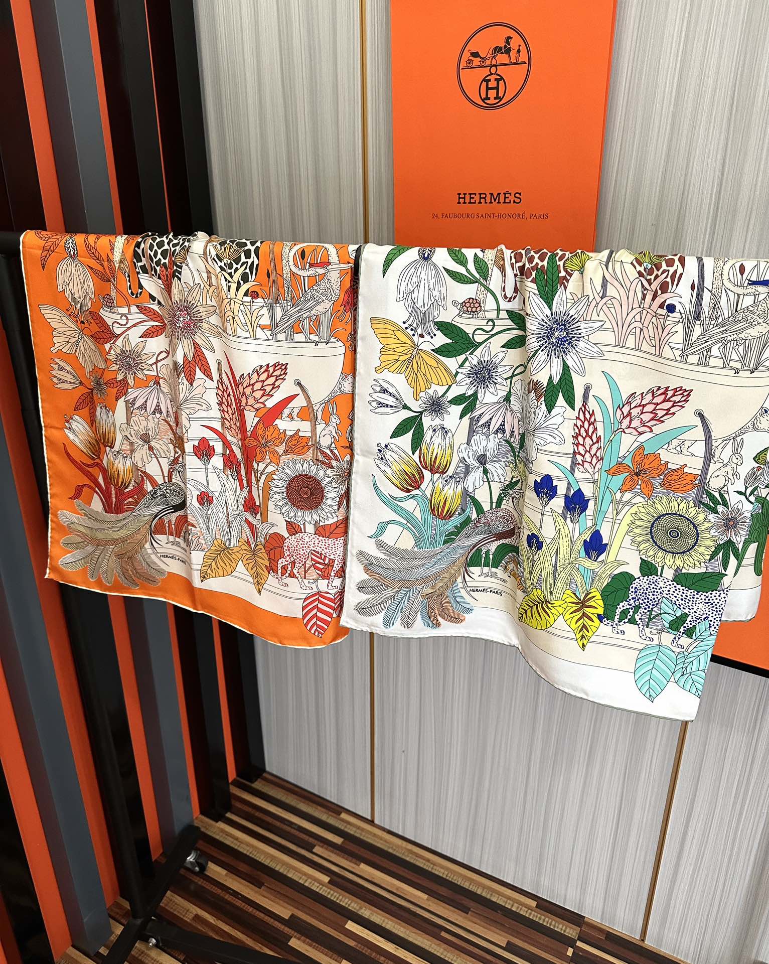 HERMES HERMES 25S SCARF 90 IN SILK 735740