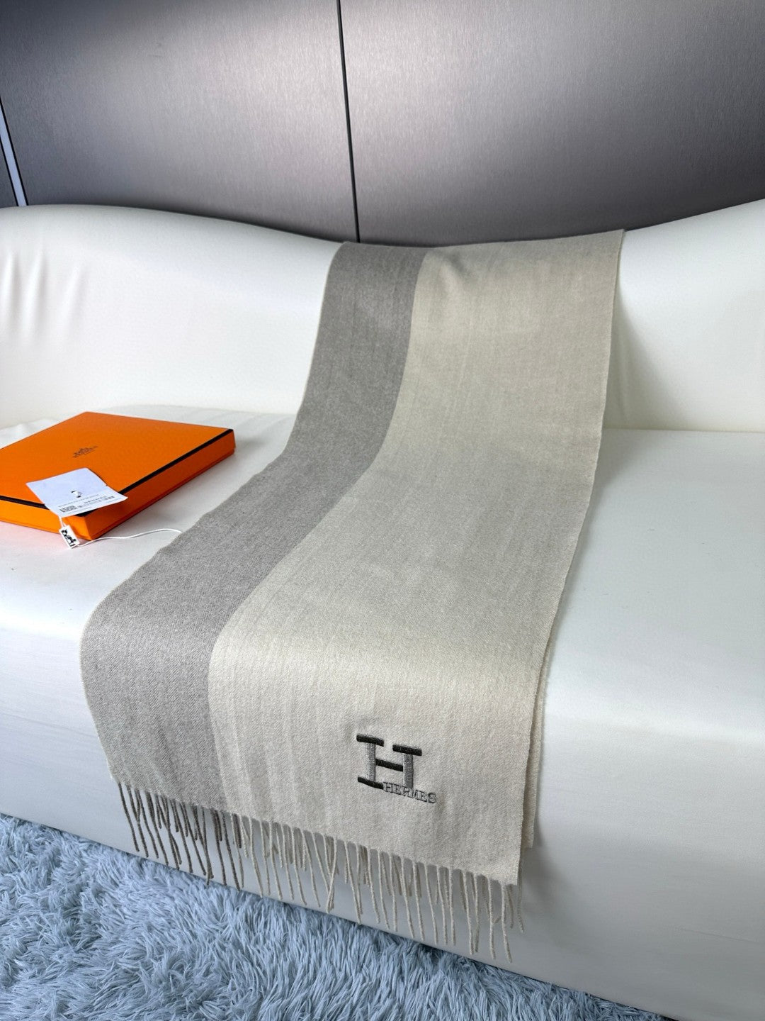 HERMES SCARF 190 CM IN WHITE MIX GRAY CASERE