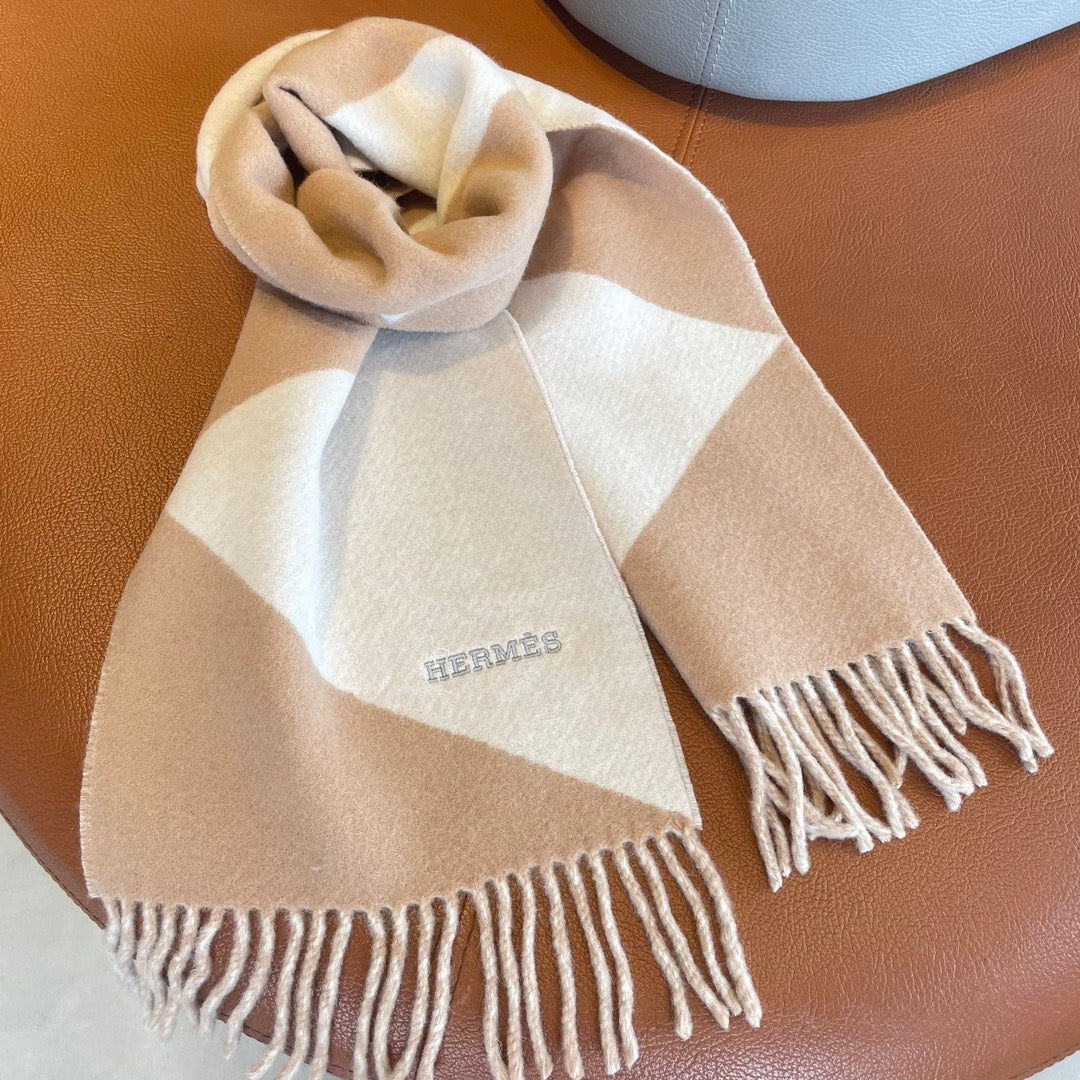 HERMES SCARF 150 CM IN LIGHT BROWN MIX WHITE CASERE
